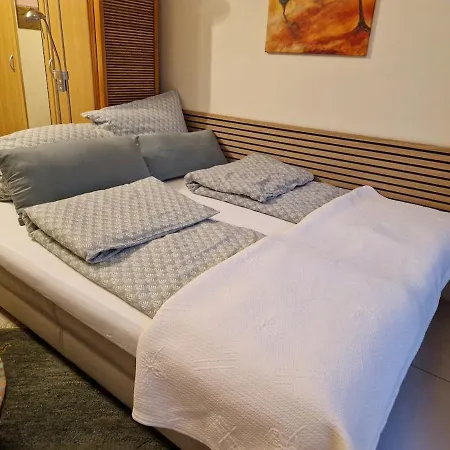 Apartment Lovely Souterrain Solingen
