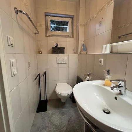 Apartament Lovely Souterrain *